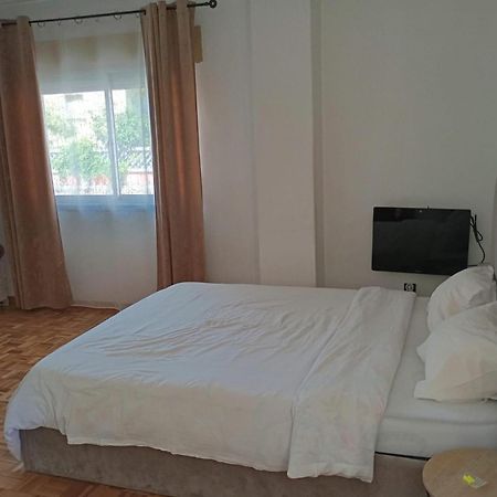 Rooms 10 Mins Walk From Train Station! Agualva-Cacem Екстериор снимка
